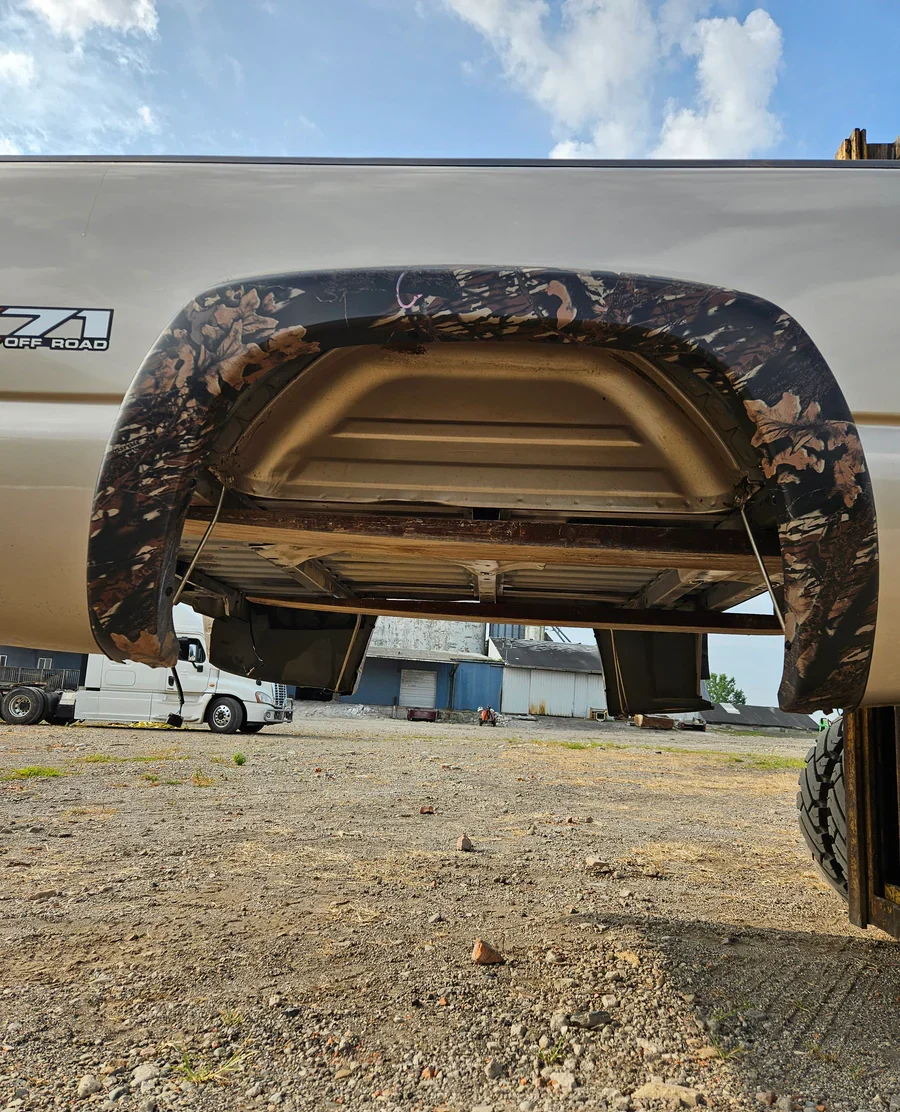 1999-2007 Chevrolet Silverado / GMC Sierra 1500 5' 8" Short Truck Bed 1999-2007 Chevrolet Silverado / GMC Sierra 1500 5' 8" Short Truck Bed